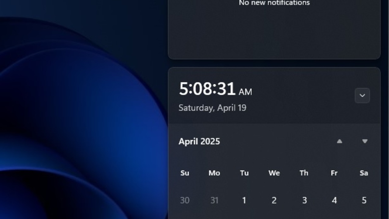 Обновление Windows 11 KB5064081 для 24H2 вернуло секунды в часы панели задач и расширило функции ИИ