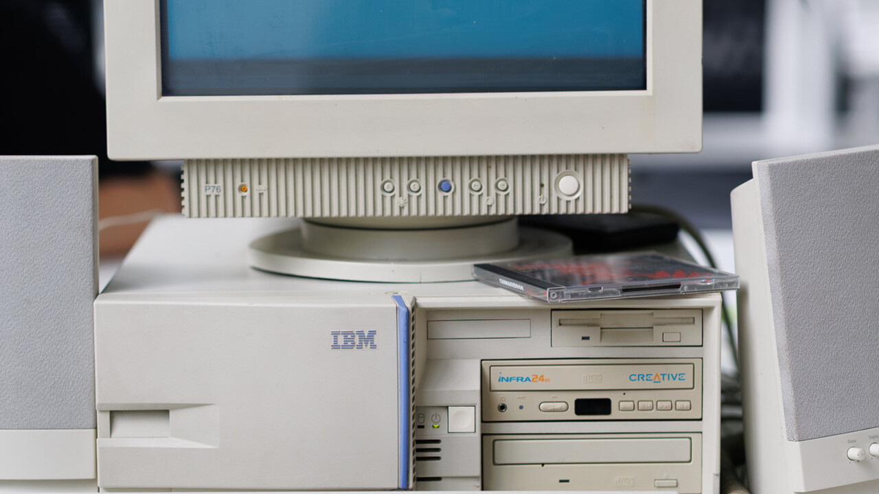 Житель Минска восстановил рабочую станцию IBM PC 365 с двумя Pentium Pro — на проект ушло пять лет
