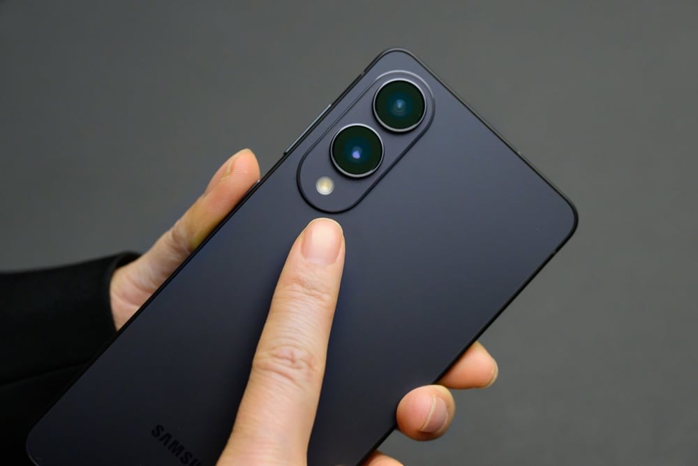 Snapdragon 8 Elite Gen 2 в прототипе Galaxy S26 Edge оказался на 10% быстрее предшественника в Geekbench
