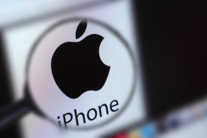 Apple наметила курс: ультратонкий iPhone 17 Air уже в 2025-м, складной iPhone — годом позже