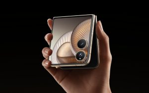 Xiaomi подтвердит поддержку спутниковой связи в складном Mix Flip 3 — функция появится в специальной версии