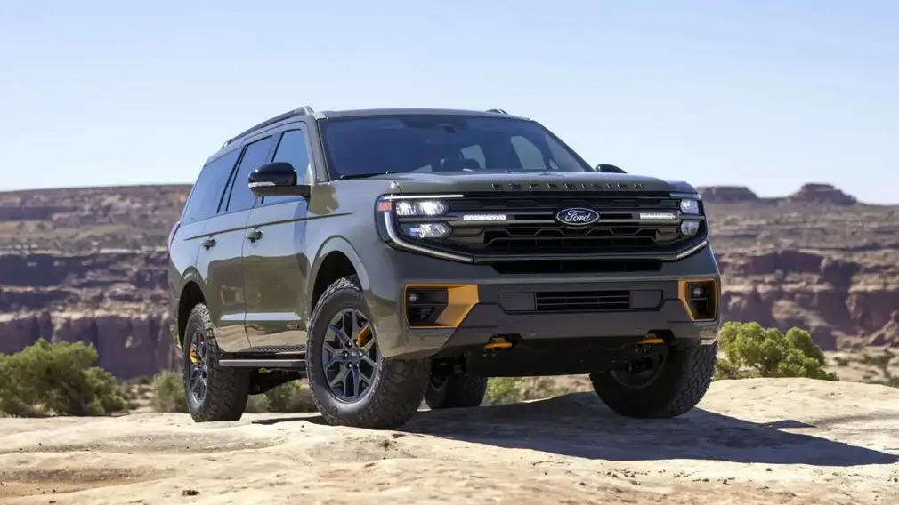 Ford Expedition 2026 получил стандартный Security Package с удалённой блокировкой двигателя и службой поиска угнанных авто