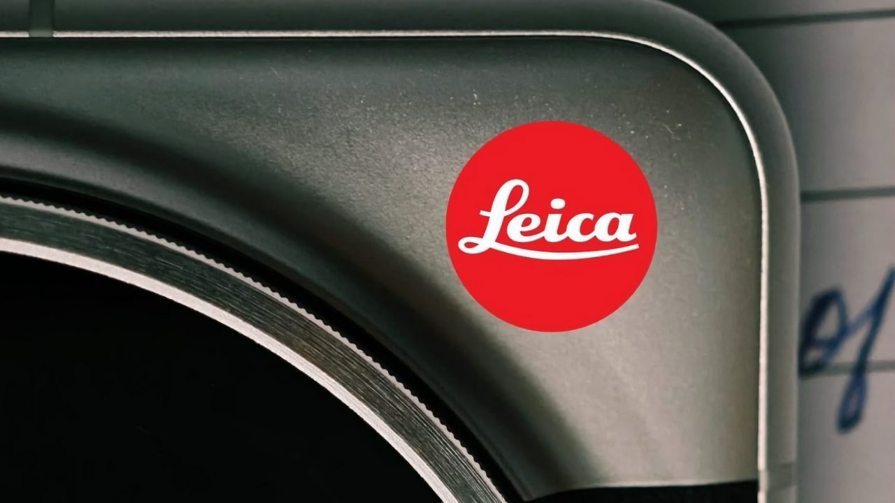 Xiaomi 16 Ultra впервые получит ярко-красный логотип Leica прямо на корпусе