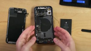 Российский спрос на ремонт техники Apple вырос на 47% накануне релиза iPhone 17