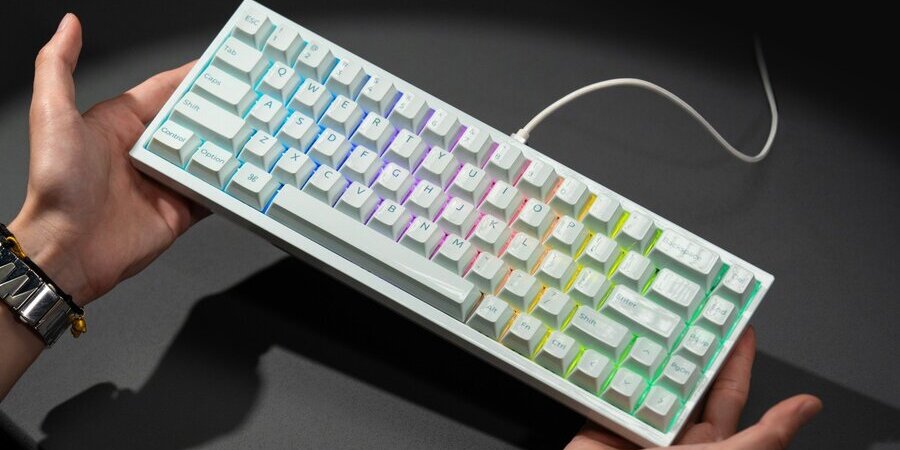 Keychron представила первую полностью керамическую клавиатуру Q16 HE 8K с частотой опроса 8000 Гц