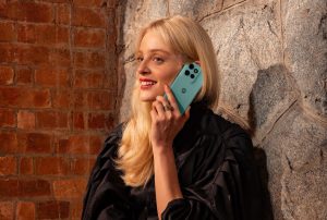 Motorola представила Edge 60 Neo: компактный смартфон с pOLED-дисплеем 120 Гц и зарядкой 68 Вт за 399 €