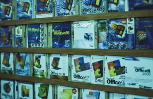 Ветеран Microsoft объяснил, почему установщик Windows 95 собрали из DOS и Windows 3.1