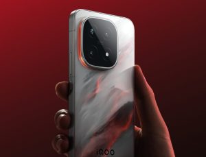 В сеть утекли все характеристики флагмана iQOO 15: Snapdragon 8 Elite Gen 5, 2K-экран 144 Гц и батарея 7000 мАч
