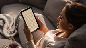 Продажи ридеров на AliExpress в России выросли на 48% — лидером стал Likebook Meebook M6