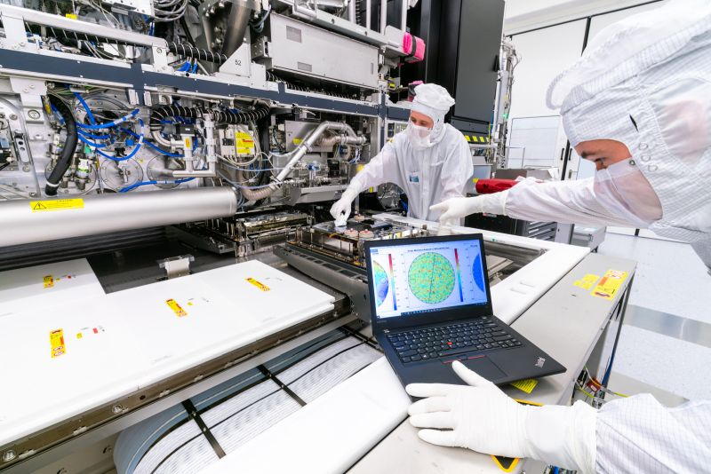 Samsung Foundry закупит два сканера ASML High-NA EUV за $773 млн для ускорения перехода на 2-нм техпроцесс