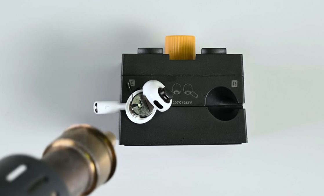 iFixit присудил AirPods Pro 3 ноль баллов за ремонтопригодность: батарея вклеена, корпус неразборный