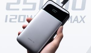 Huawei представила тонкий пауэрбанк на 12 000 мАч со встроенным кабелем и быстрой зарядкой 66 Вт