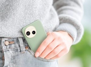 Sharp AQUOS Sense 10: 6,1-дюймовый OLED до 240 Гц, двойная камера 50 Мп и Snapdragon 7s Gen 3 за $410