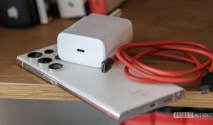 Утечка из One UI 8.5: Galaxy S26 Ultra получит 60‑ваттную Super Fast Charging 3.0