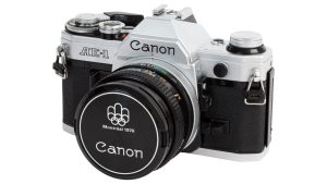 Canon готовит полнокадровую ретро-камеру к 50‑летию легендарной AE-1: первые подробности