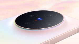 Vivo X300 в цвете «Розовый жемчуг» вышел в продажу в России