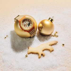 Casio выпустила лимитированные G-Shock GA-2110MK-5A в коллаборации с Maison Kitsuné