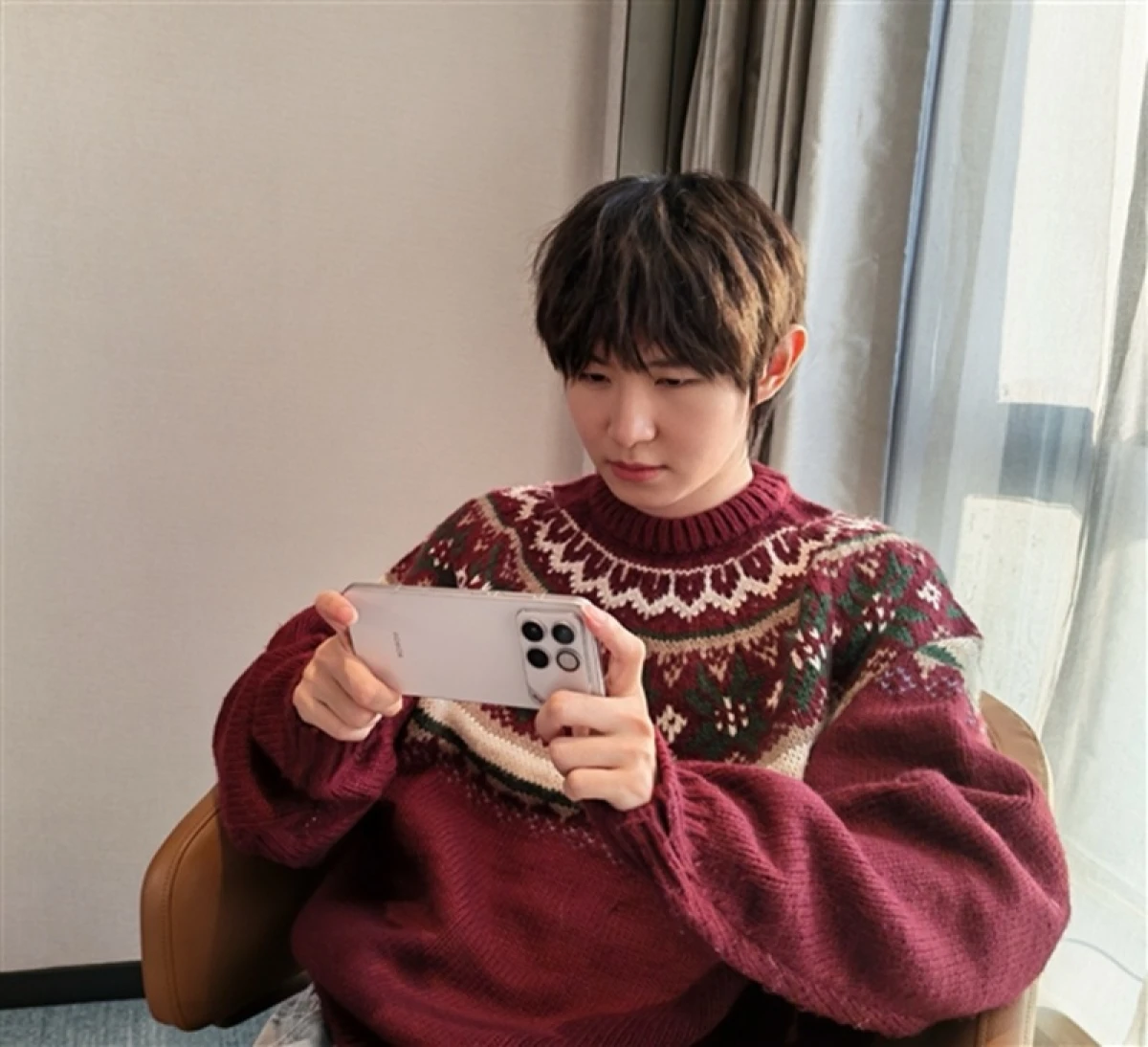 HONOR WIN засветился на первом фото: горизонтальная камера и кнопка ИИ-съёмки