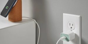 IKEA выпустила сверхдешёвое зарядное устройство Sjoss 20 Вт с поддержкой PD 3.0 и QC 3.0