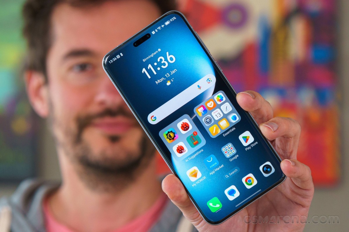 Honor в 2025 году поставила рекорд, продав 71 млн смартфонов, из них 10 млн флагманов