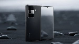 Samsung готовит Galaxy Wide Fold с широким экраном для борьбы со складным iPhone