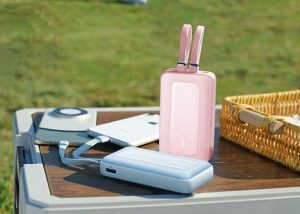 Anker представила Zolo 35W: компактный Power Bank с двумя встроенными USB-C‑кабелями