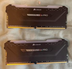 64 ГБ DDR4 и Intel Core i7 выбросили на свалку — пользователь нашёл комплект на сотни долларов