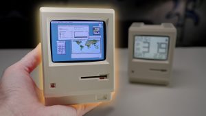 Энтузиаст превратил будильник‑«клон iMac» в полноценный мини‑компьютер на Raspberry Pi