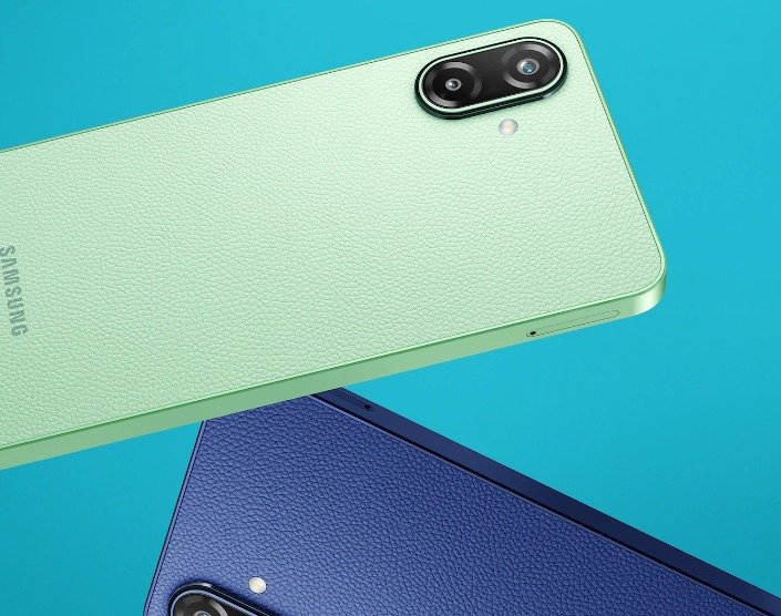 Samsung представила бюджетный Galaxy F70e 5G с кожаной крышкой и экраном 120 Гц