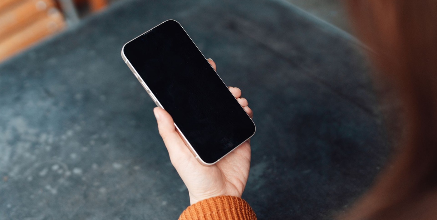 Исследование Яндекс 360 показало: более половины россиян теряли важные фото на смартфоне