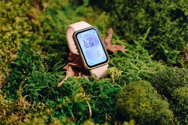 В России начались продажи фитнес-браслетов Huawei Band 11 и Band 11 Pro