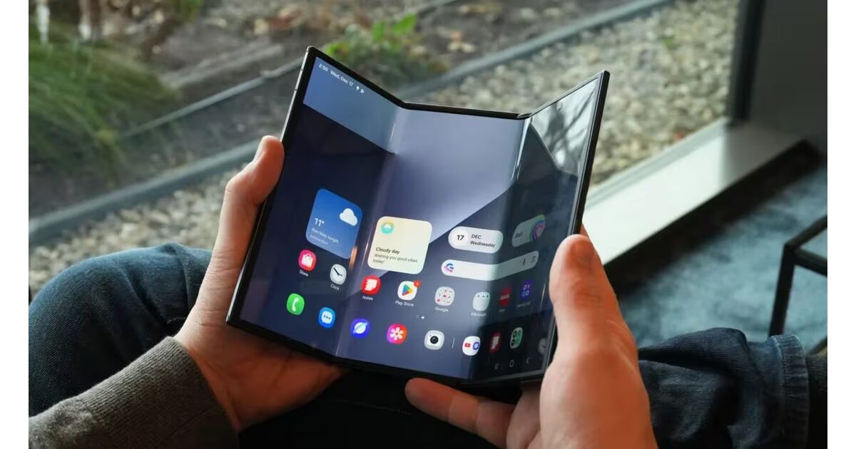 Samsung сворачивает продажи складного Galaxy Z TriFold в Южной Корее