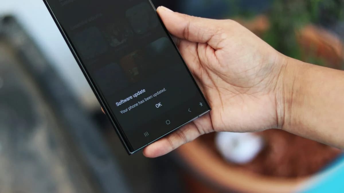 Galaxy S23, S24 и S25 получили февральское системное обновление Google Play