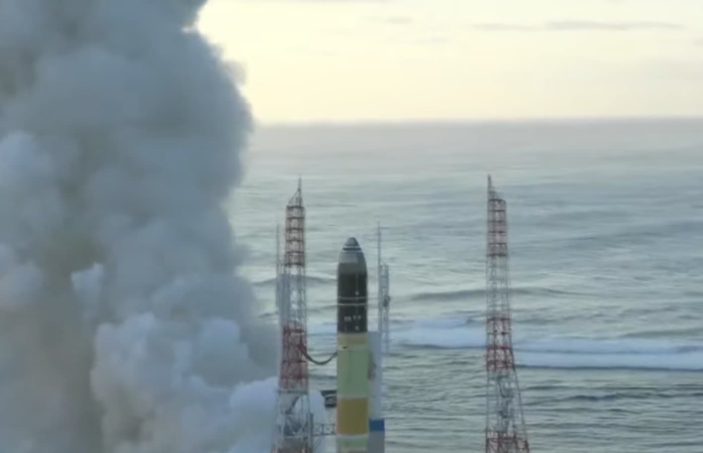 Mitsubishi Heavy Industries успешно провела огневые испытания ракеты H3-30S