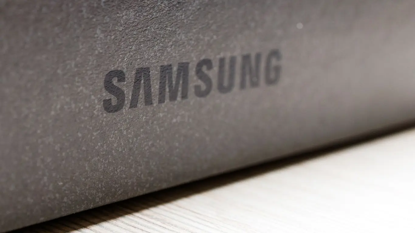 Раскрыт список смартфонов и планшетов Samsung для бета-тестирования One UI 8.5