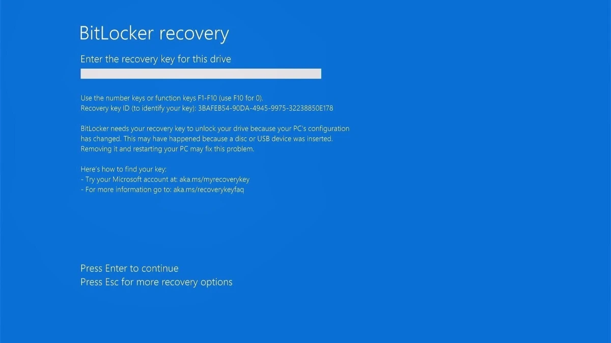 Обновление Windows 11 вызывает запрос ключа BitLocker на части корпоративных ПК