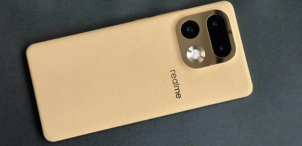 Apple отказалась от 200-Мп камеры в iPhone на фоне выхода realme 16 Pro+ с 200-Мп модулем