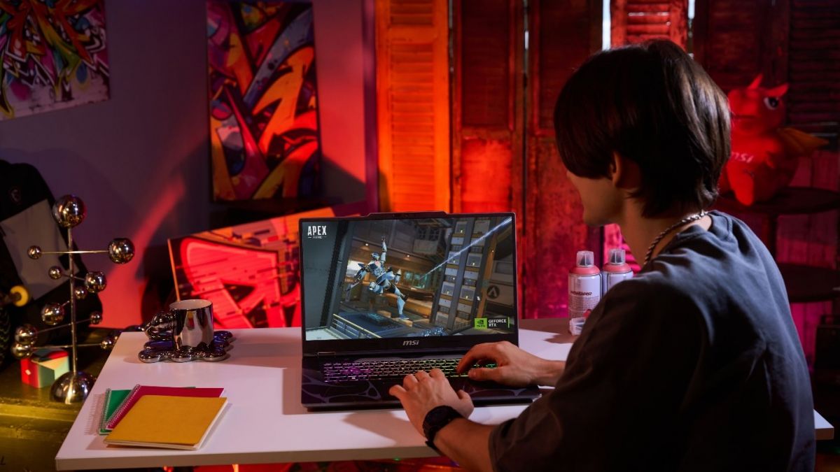 «Ситилинк» начал эксклюзивные продажи игровых ноутбуков MSI Cyborg A17 в России